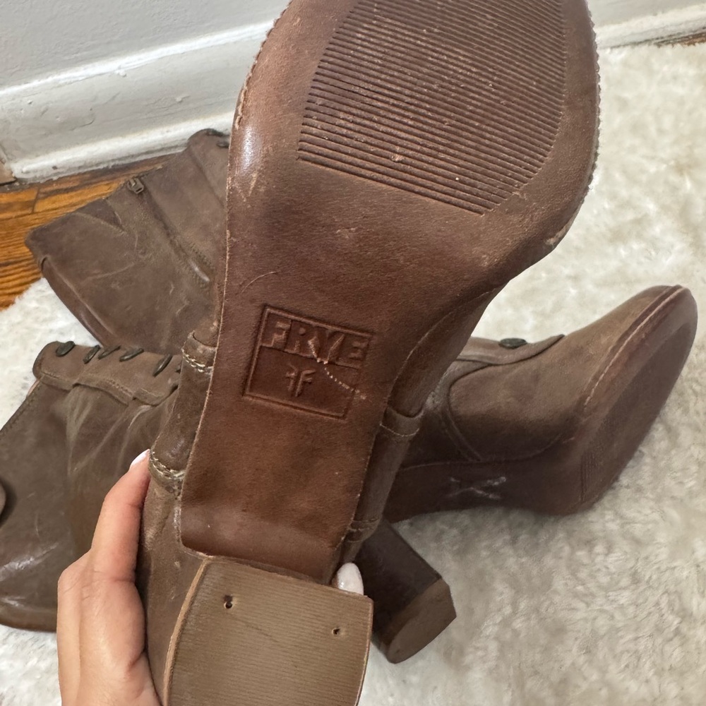 Frye Adrienne Button Boots Rustic Brown Tall Leather Vintage Victorian Sz 10M - Picture 14 of 14